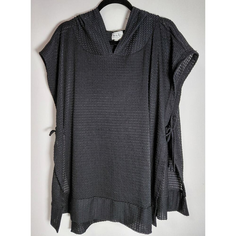 JORDAN TAYLOR Made in USA Poncho Black Solid Knit Women Size L